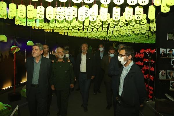 استاندار فارس از موزه ملی انقلاب اسلامی و دفاع مقدس بازدید کرد