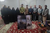 دیدار مدیر عامل موزه ملی انقلاب اسلامی و دفاع مقدس با خانواده یادگار واقعه طبس