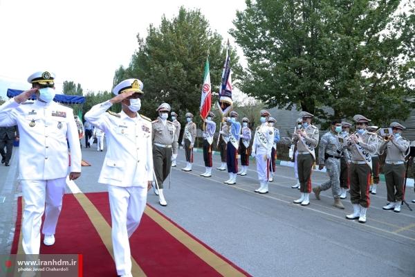 Iranian and Pakistan navy commanders hold meeting on bilateral ties